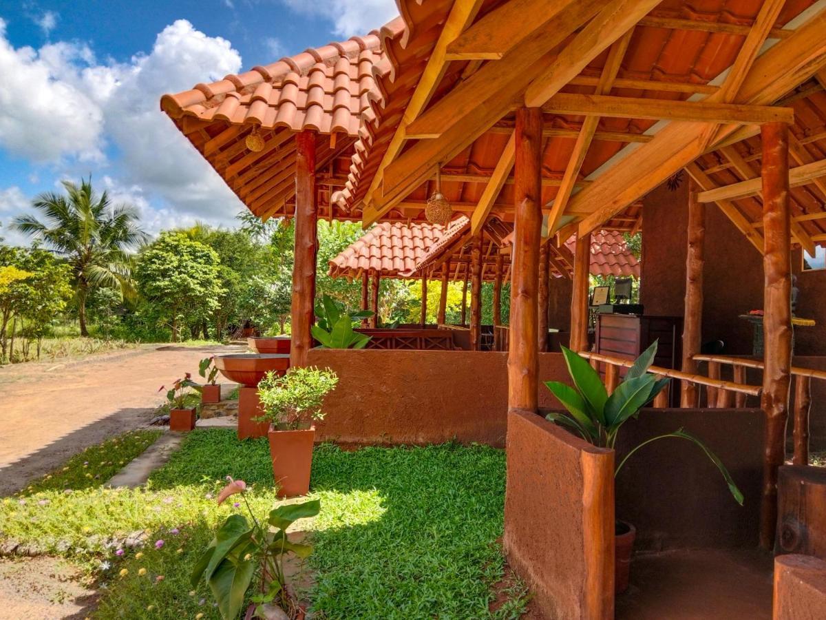 Ceylon Amigos Eco Resort Sigiriya Exterior foto