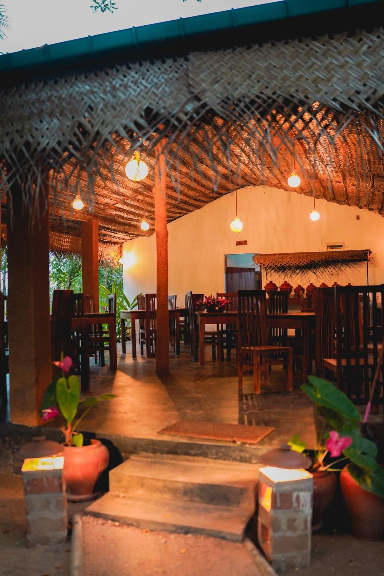 Ceylon Amigos Eco Resort Sigiriya Exterior foto